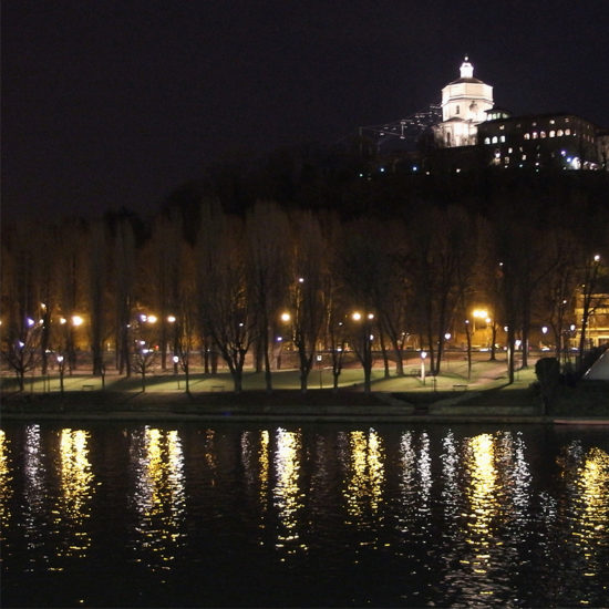 Tour Torino by night
