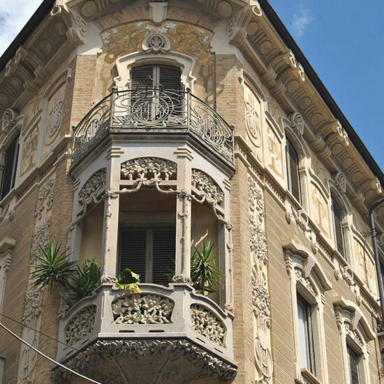 Tour Torino liberty